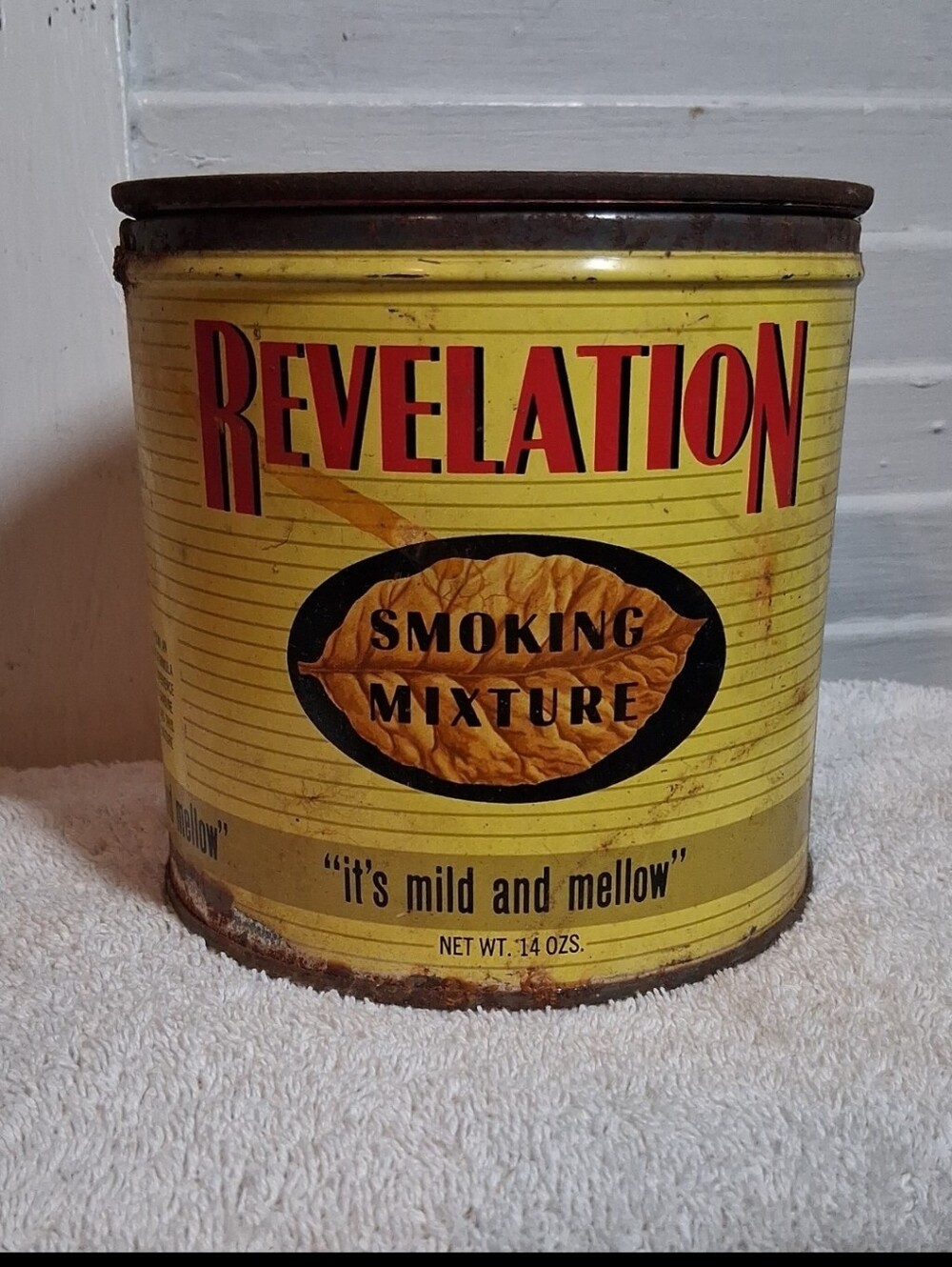 Revelation Tabacco Can